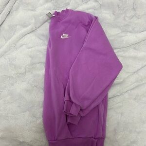Nike Purple Sweatshirt